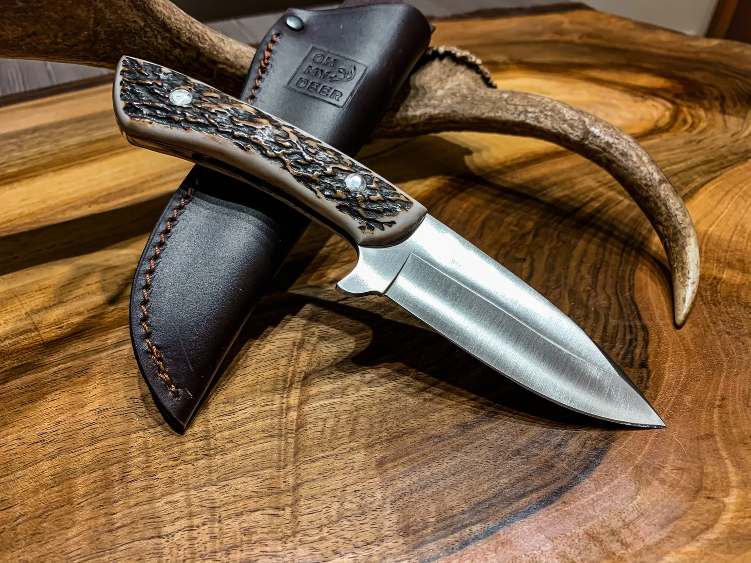 Oh My Deer Ausbeinmesser opskæringskniv horn