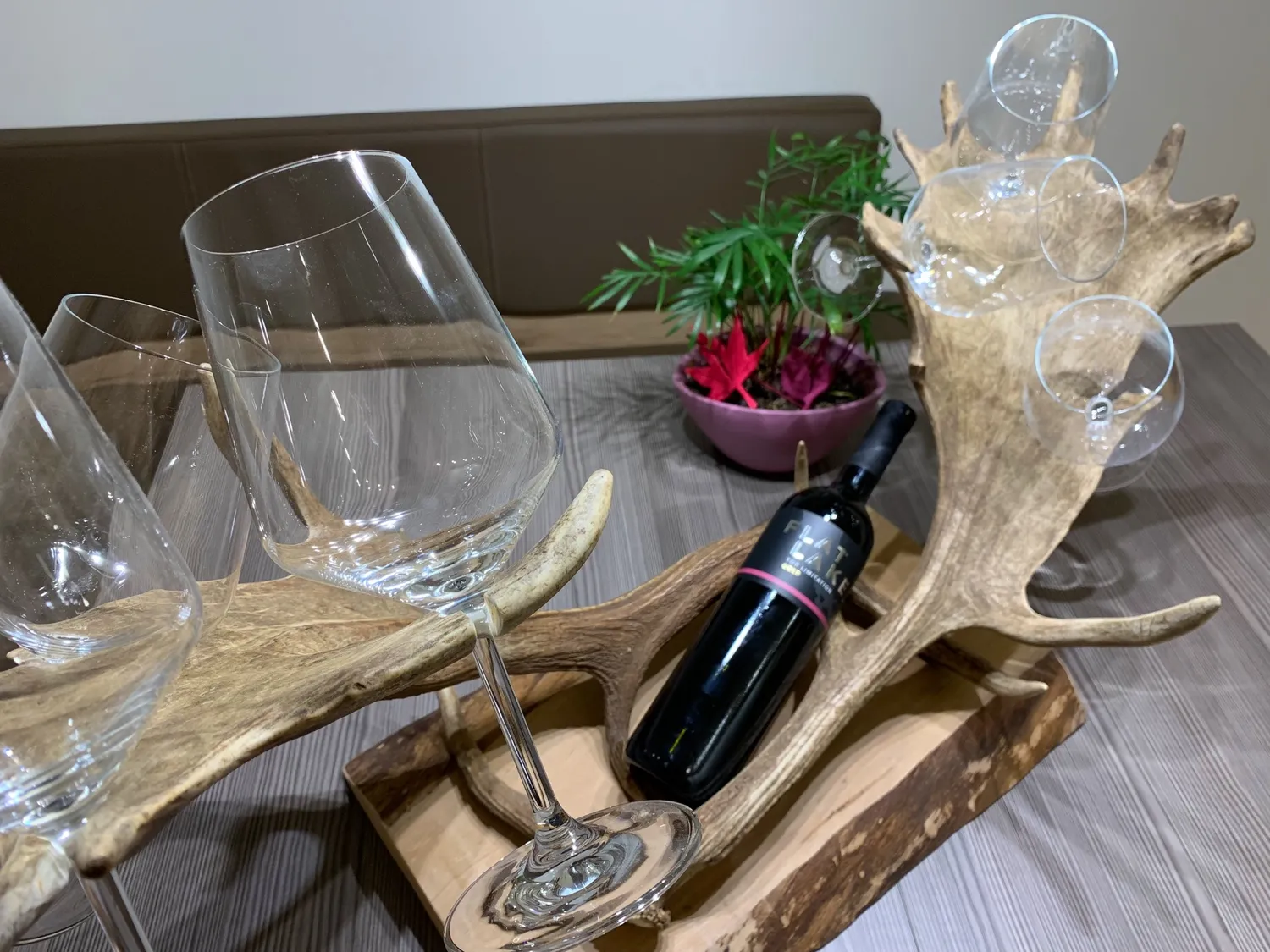 Oh My Deer Weinflaschenhalter vinflaskeholder træ