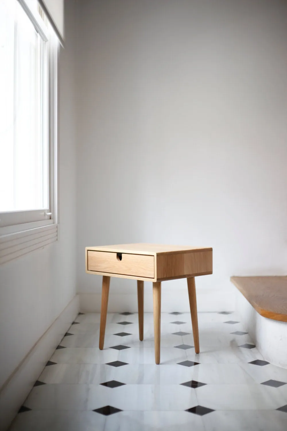 Habitables Mid-Century sengebord 1 skuffe eg 46,5 cm