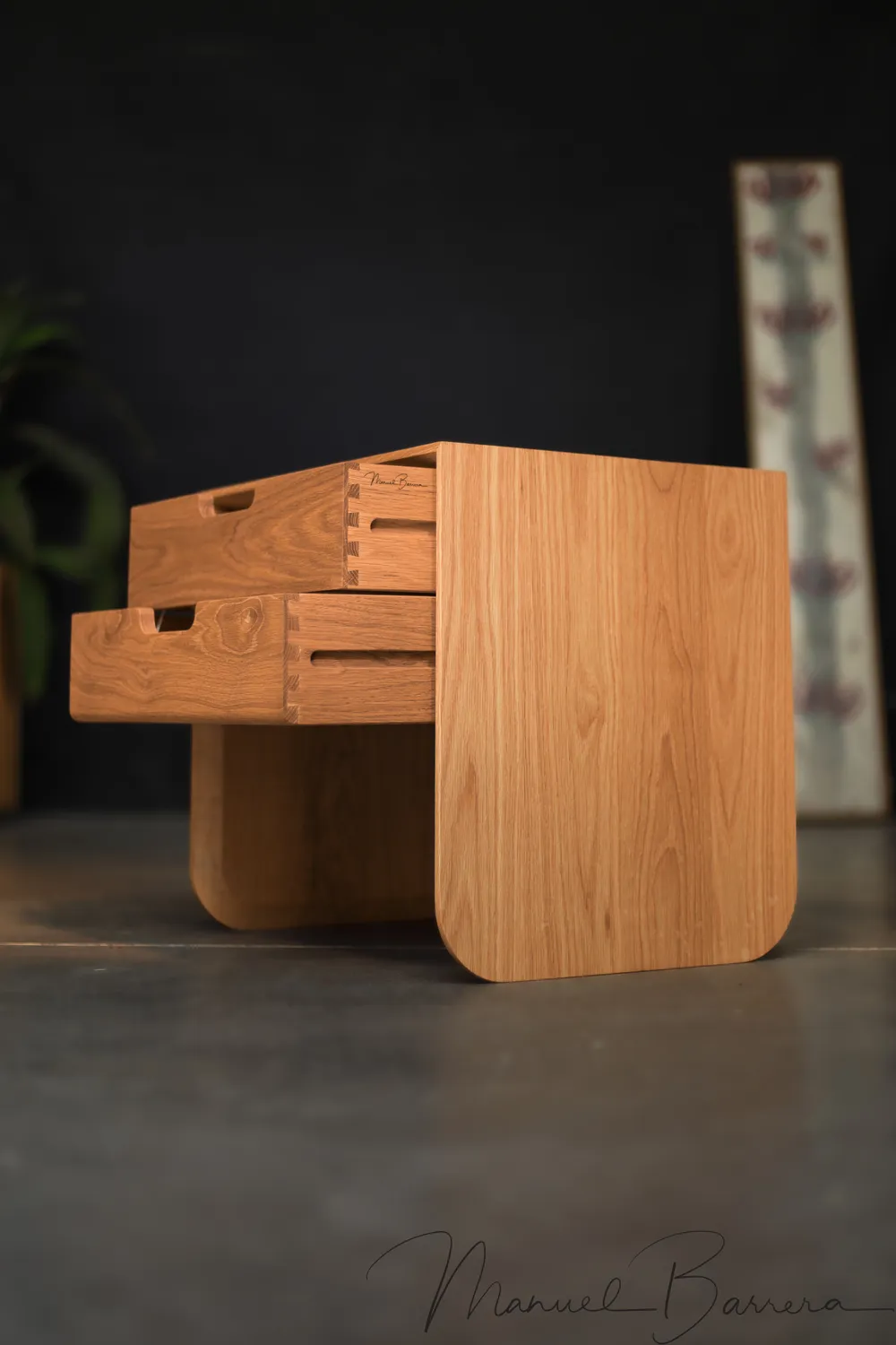 Habitables Phantom natbord massivt træ eg 2 skuffer