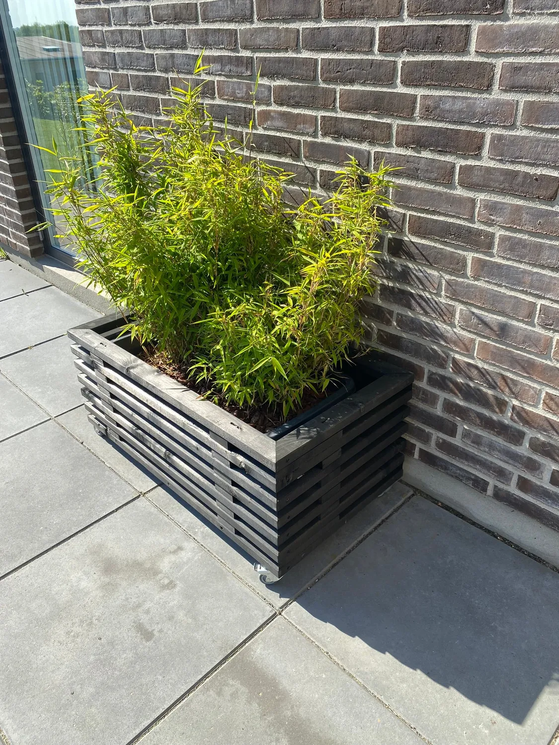 Kabeltromlen Plantekasse af Traller 95 cm sort