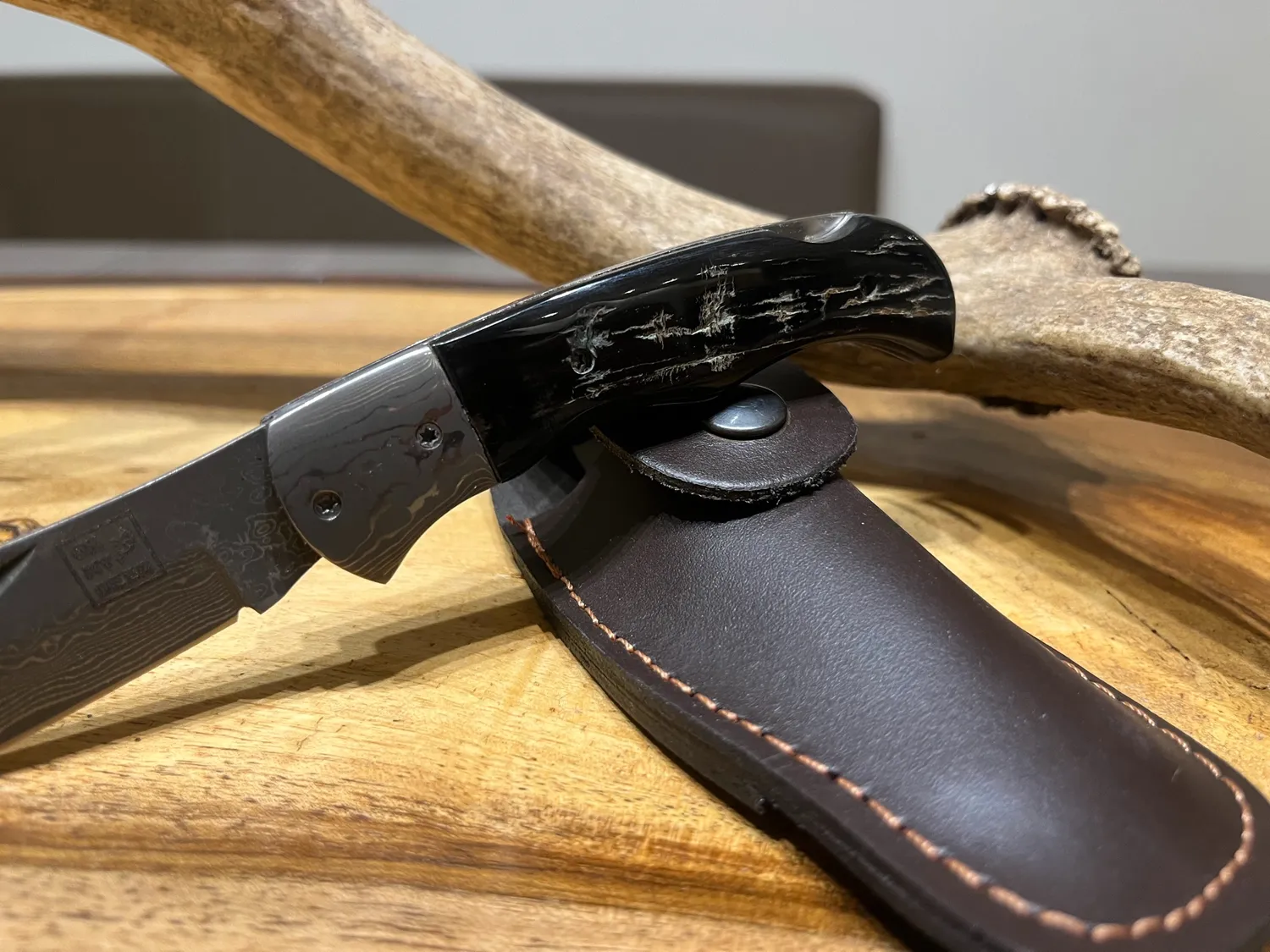 Oh My Deer Gamsbock Taschenmesser lommekniv i horn