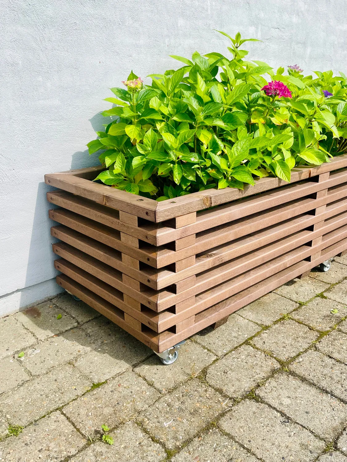 Kabeltromlen Plantekasse brunbejdset 43 cm 95 cm med hjul
