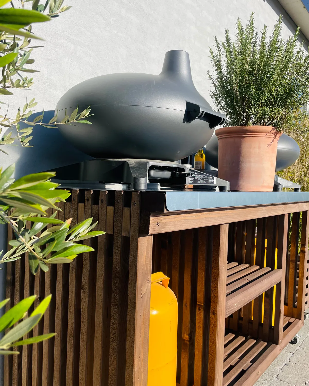 Kabeltromlen luksus grillbord 160 cm brune traller stål