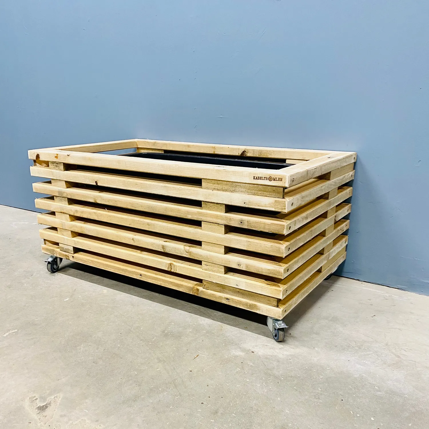 Kabeltromlen Plantekasse plantekasse brugte traller 95 cm hjul