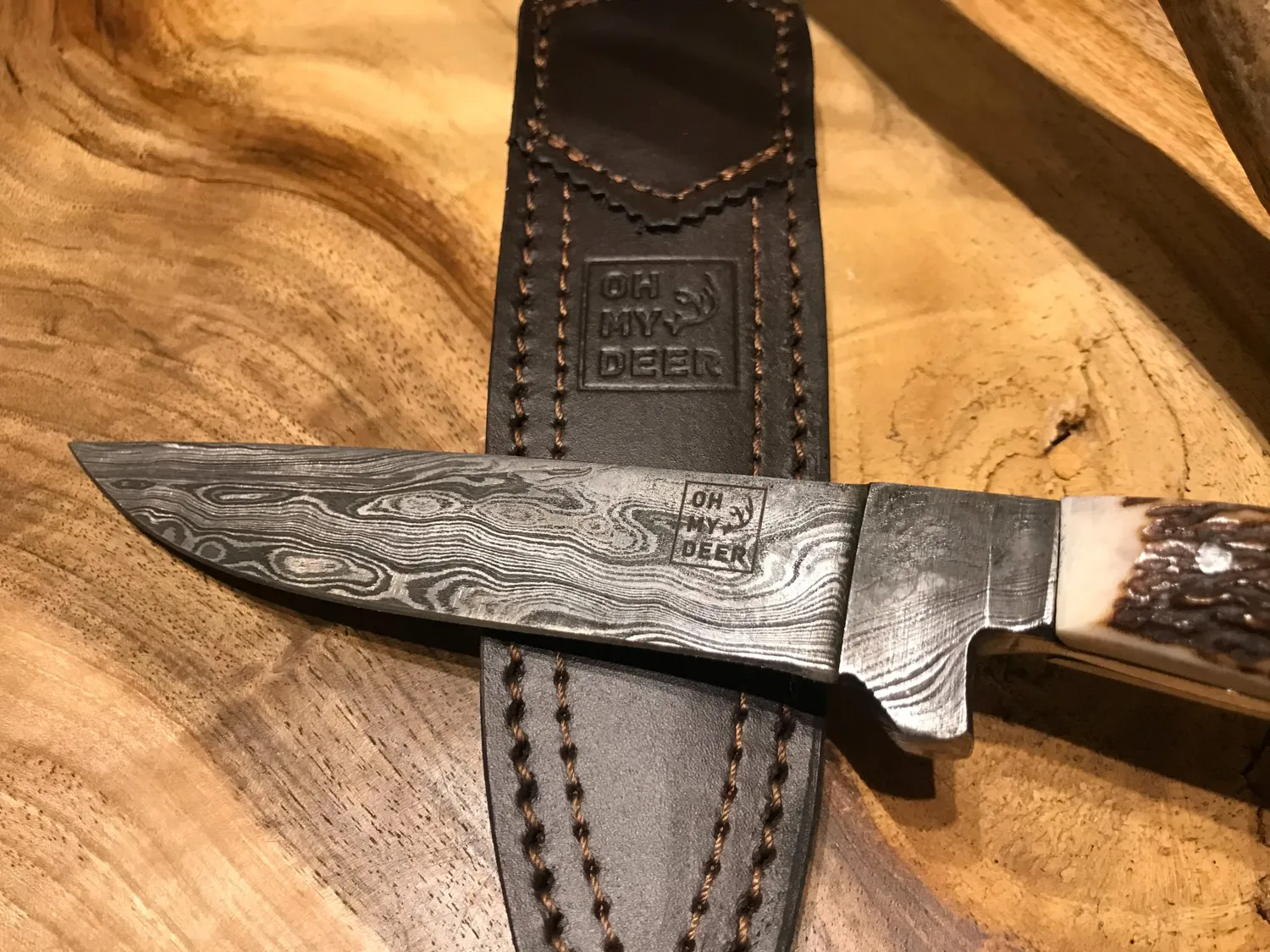 Oh My Deer Damaststahl kniv jagtkniv mønstret