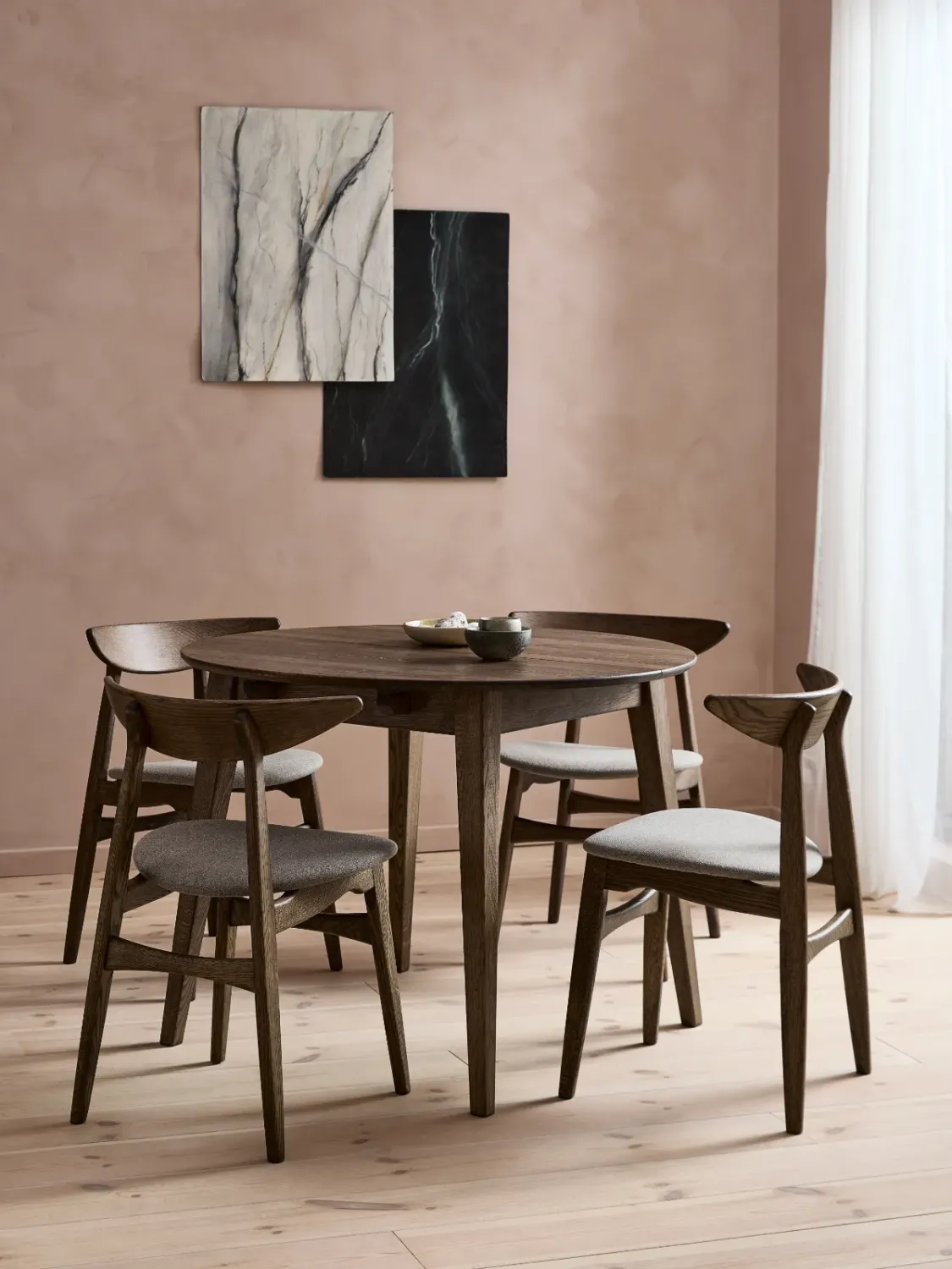 Just Us Furniture Monza spisebord massiv eg S M L