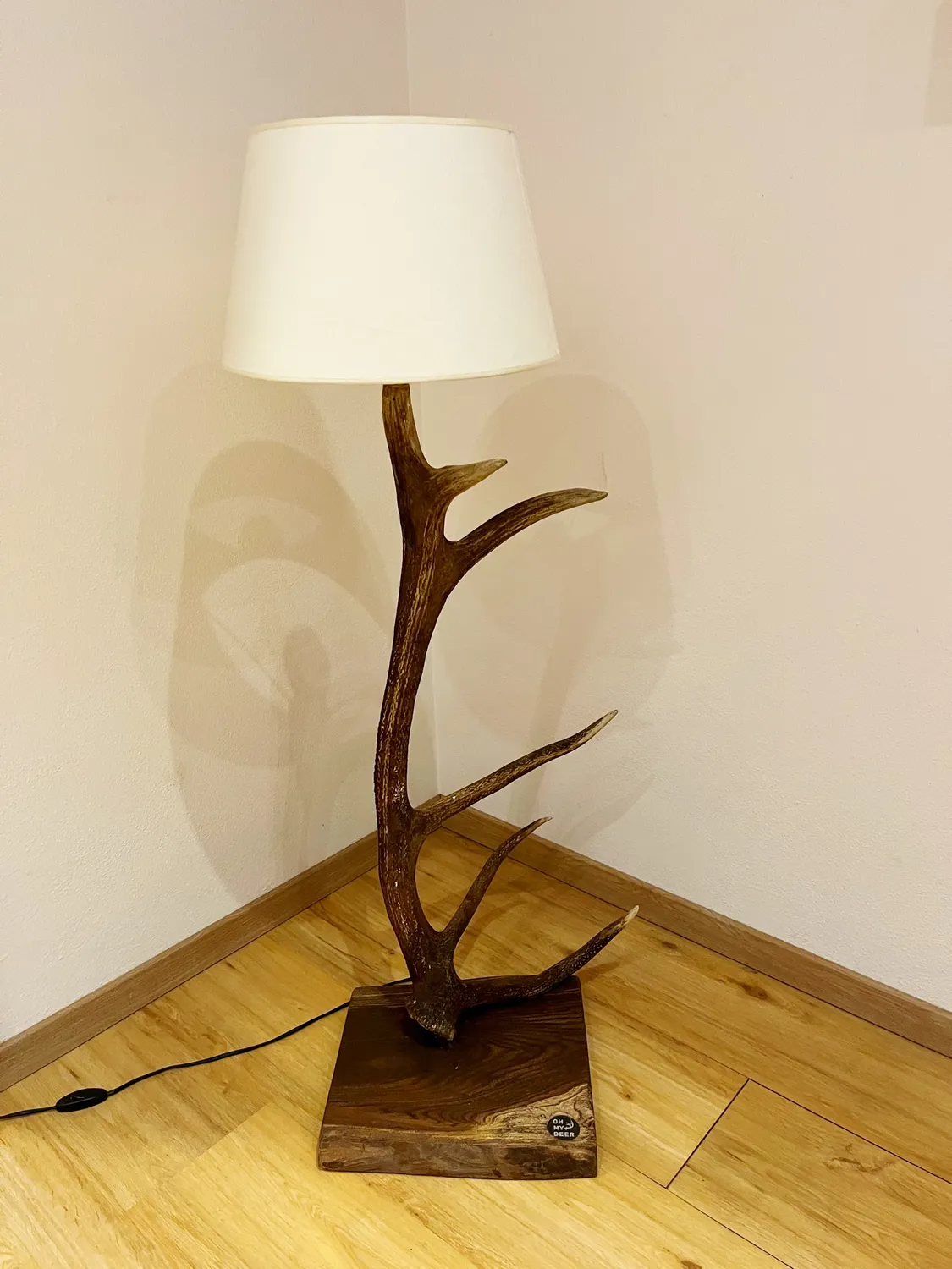 Oh My Deer Rothirsch standerlampe krondyr