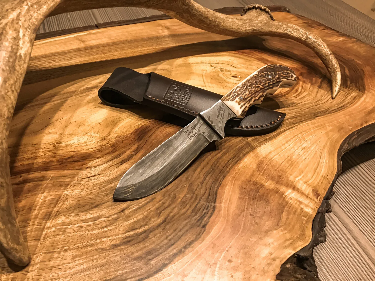 Oh My Deer Damast kniv damaskusstål