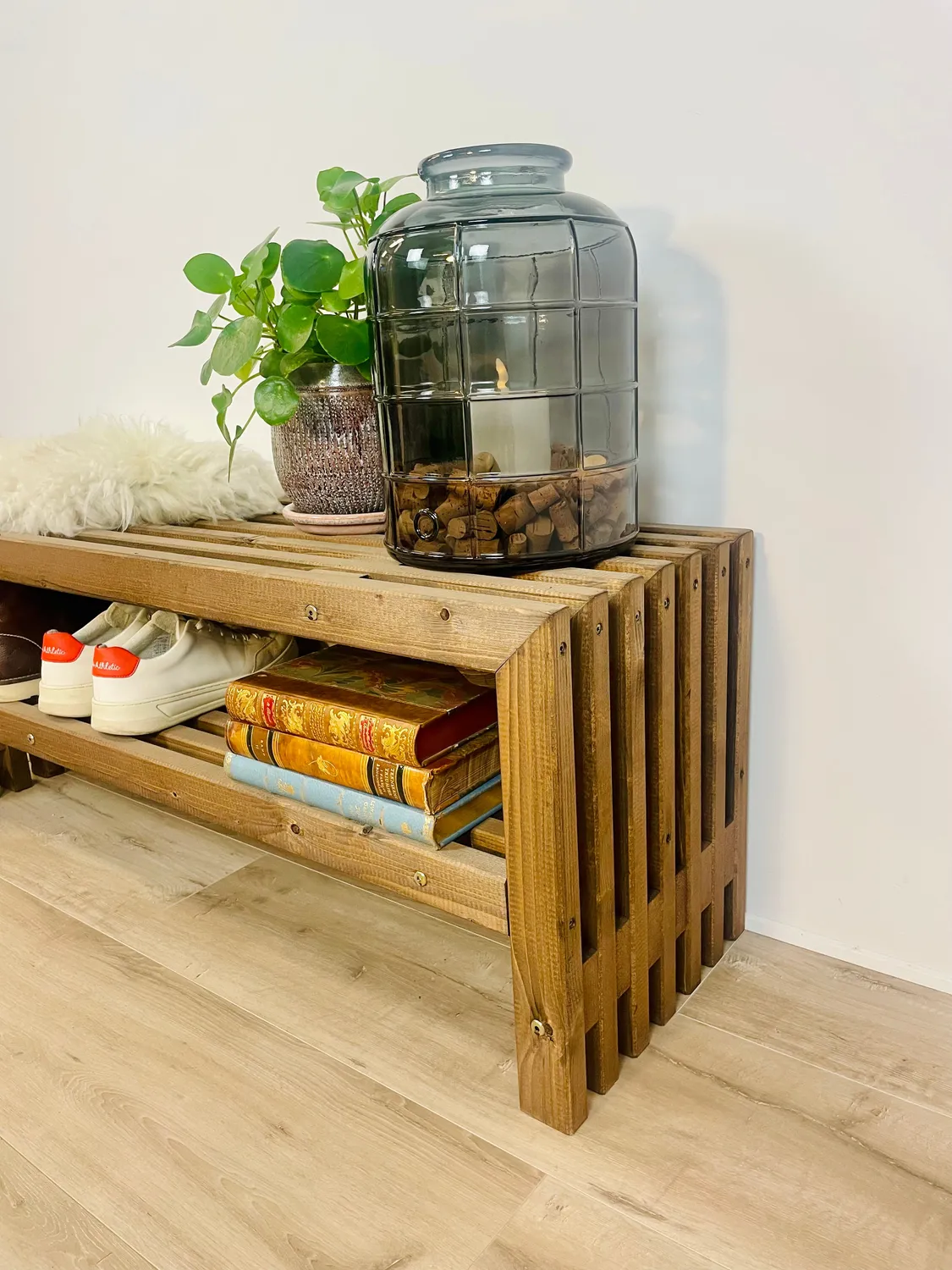 Kabeltromlen Traller skoreol brun 137 cm med hylde