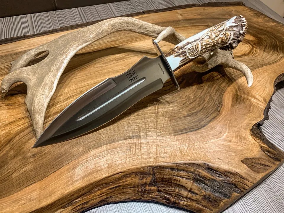 Oh My Deer Saufänger jagtkniv Böhler N690 massivt træ
