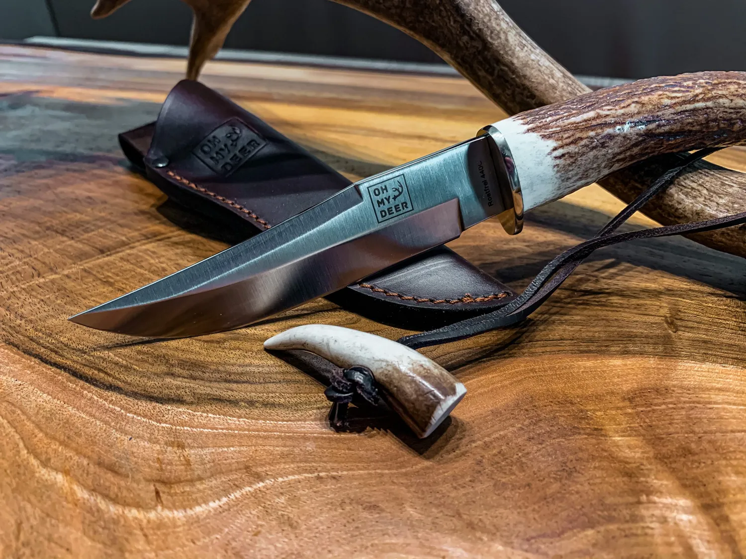 Oh My Deer Jagdmesser jagtkniv med hornskæfte horn