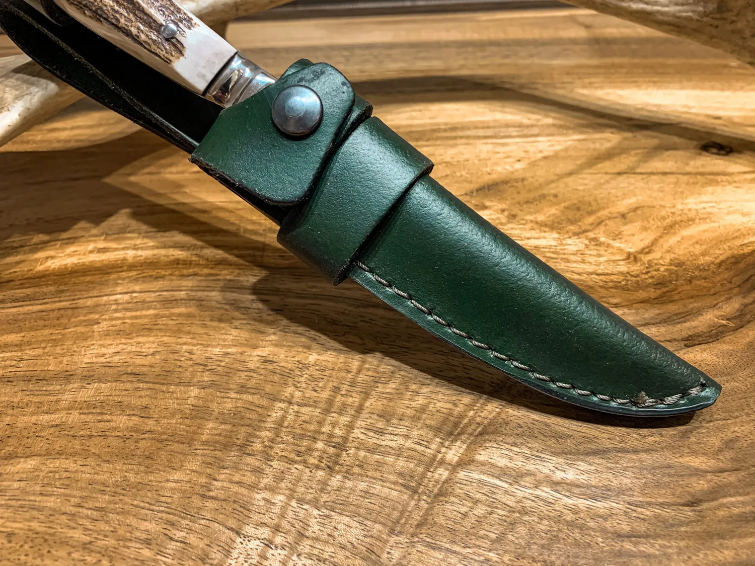 Oh My Deer Hirschhorn Nicker kniv hjortehorn