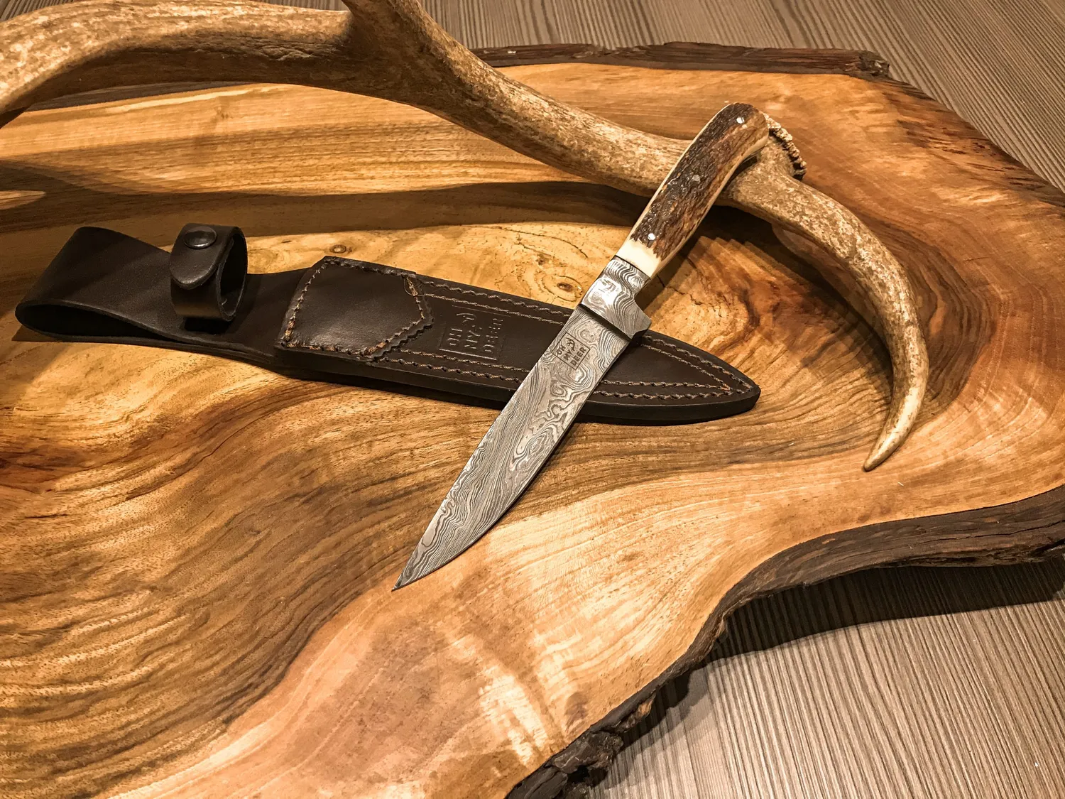 Oh My Deer Damaststahl kniv damaskusstål