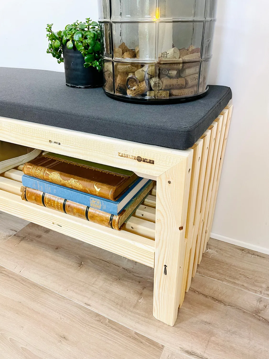 Kabeltromlen Nye Traller skoreol 47 cm ubehandlet