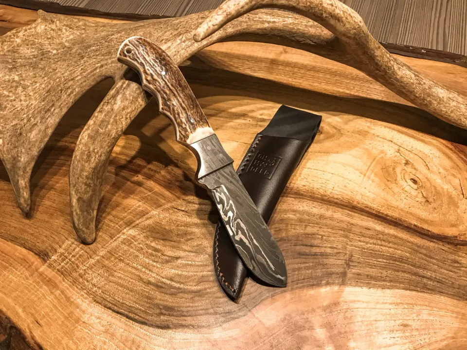 Oh My Deer Damast kniv damaskusstål