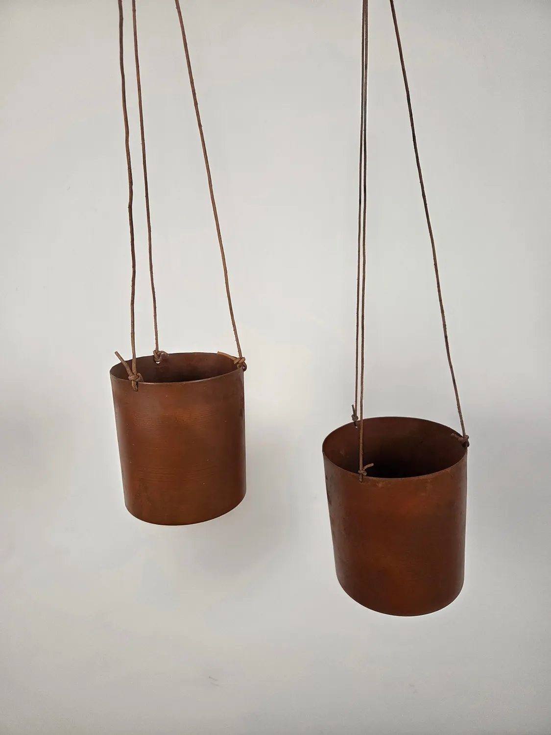 Kabeltromlen hængepotte metal bronze Ø13 stor