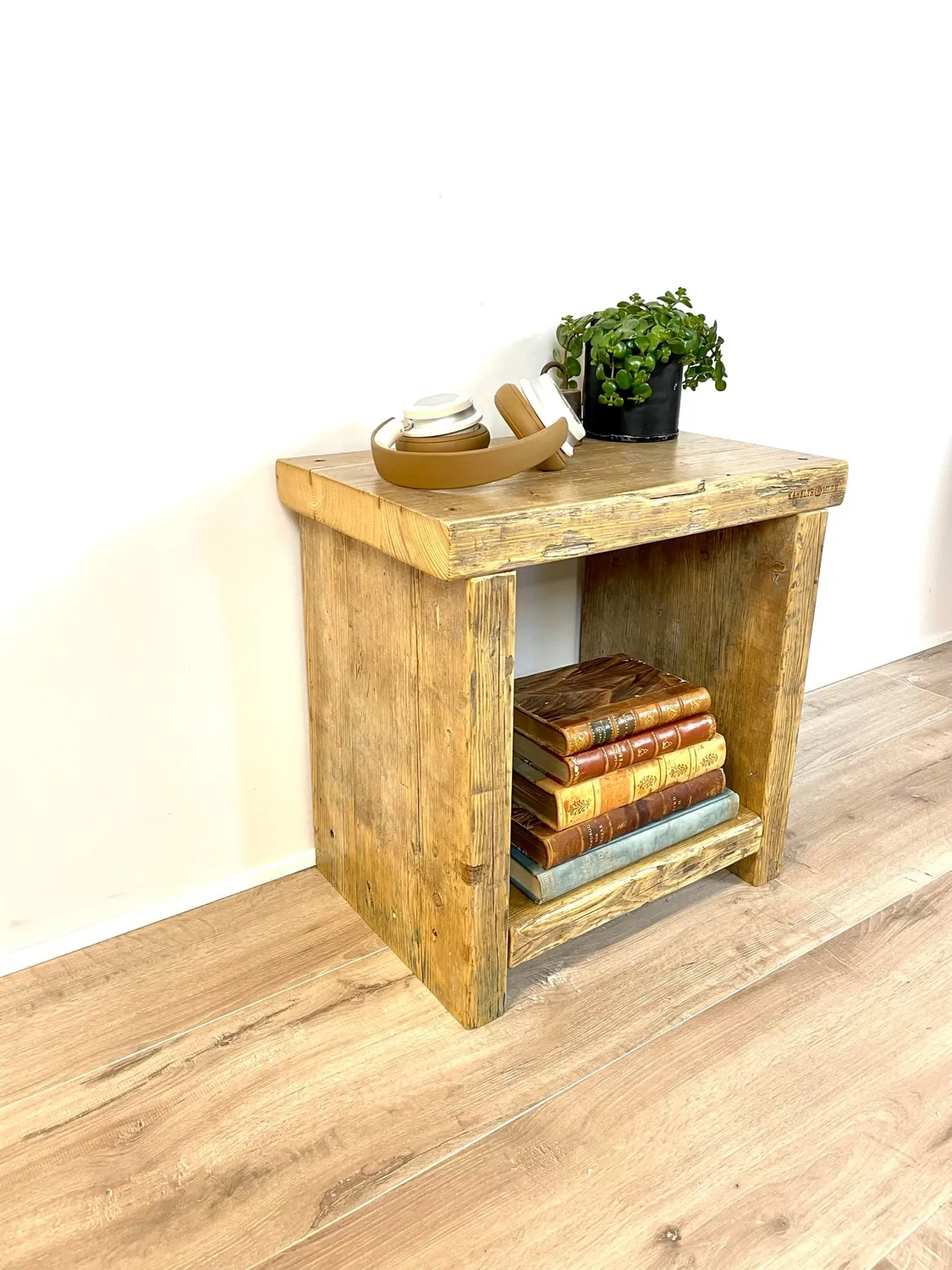 Kabeltromlen Emma sidebord genbrugstræ 47 cm