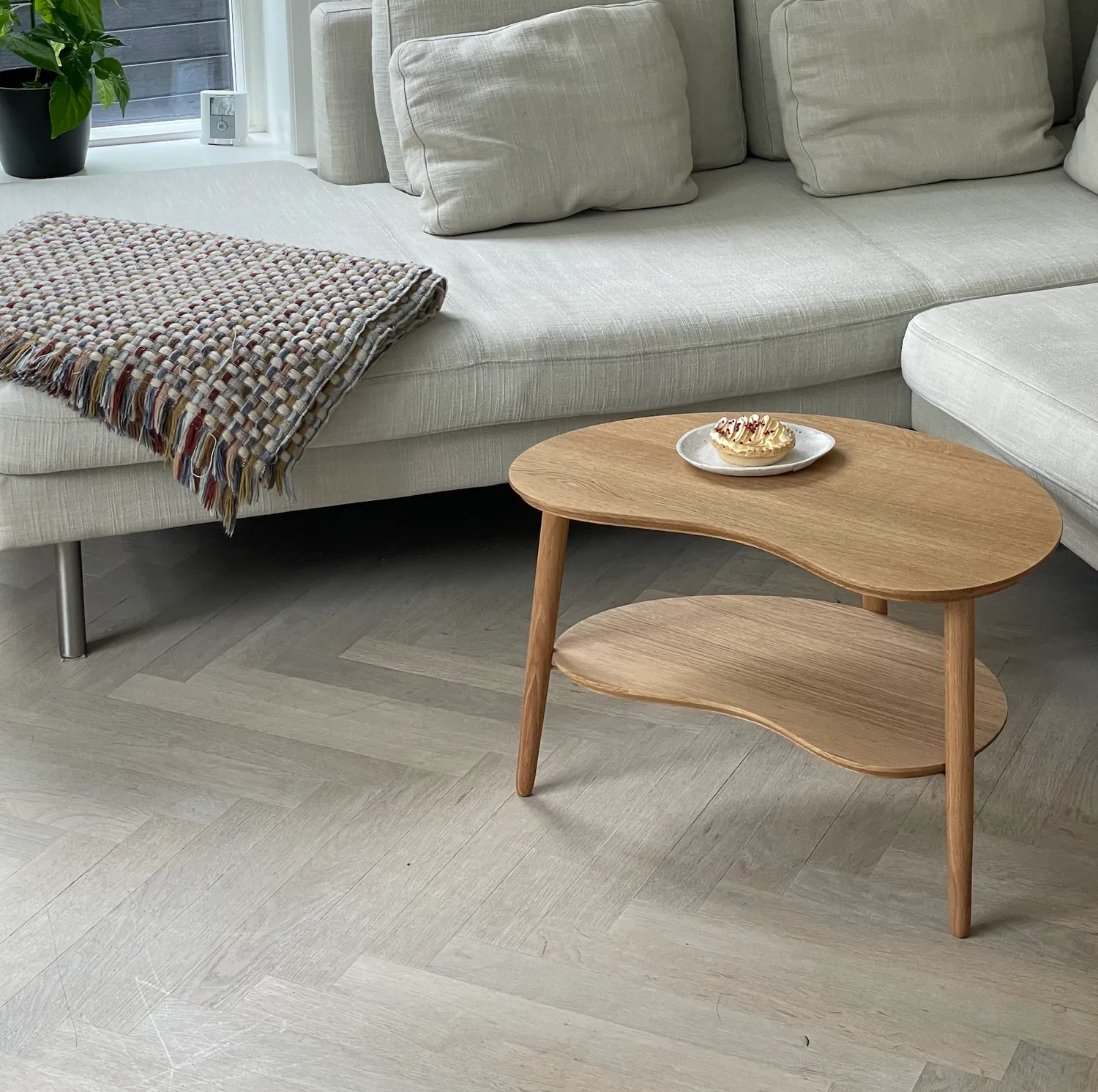 Bønnebord lille bønne sofabord 60 cm massiv eg