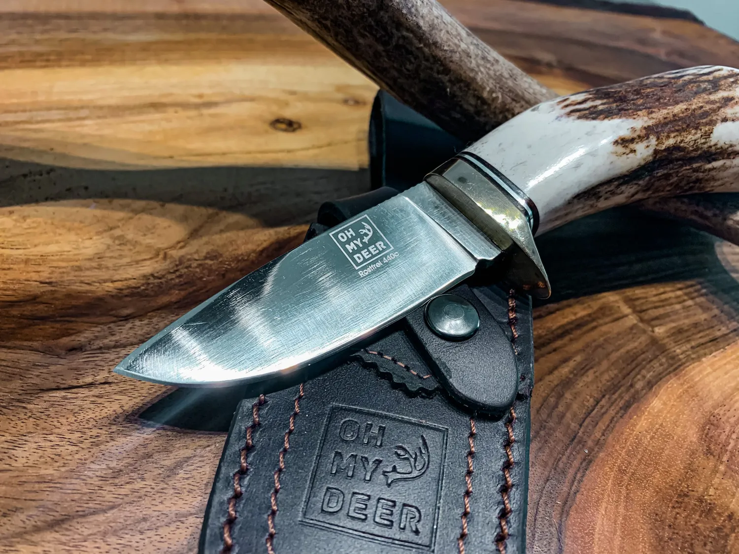 Oh My Deer Wildschweinpin kniv med vildsvinemotiv