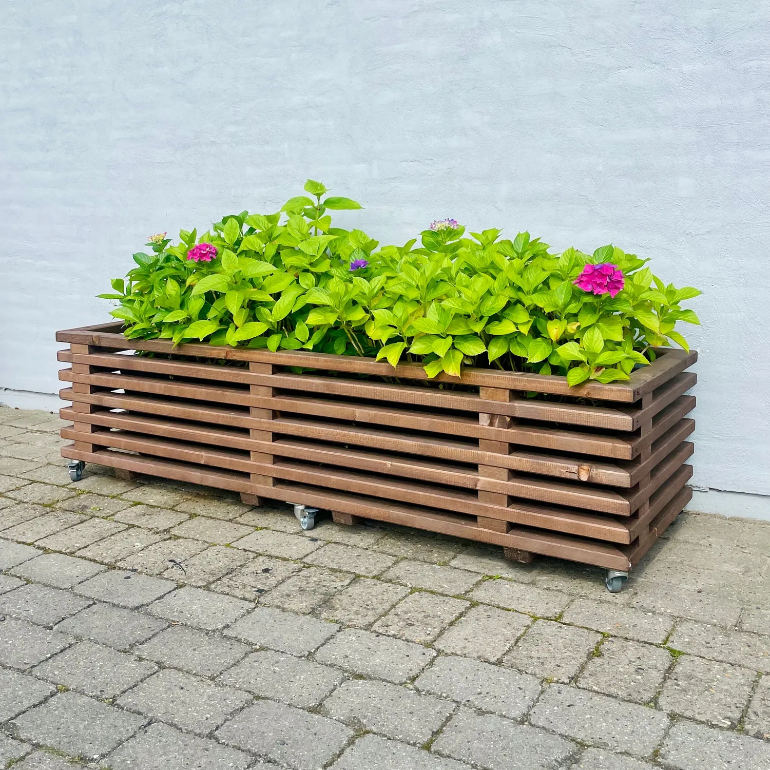 Kabeltromlen Plantekasse brunbejdset 43 cm 95 cm med hjul