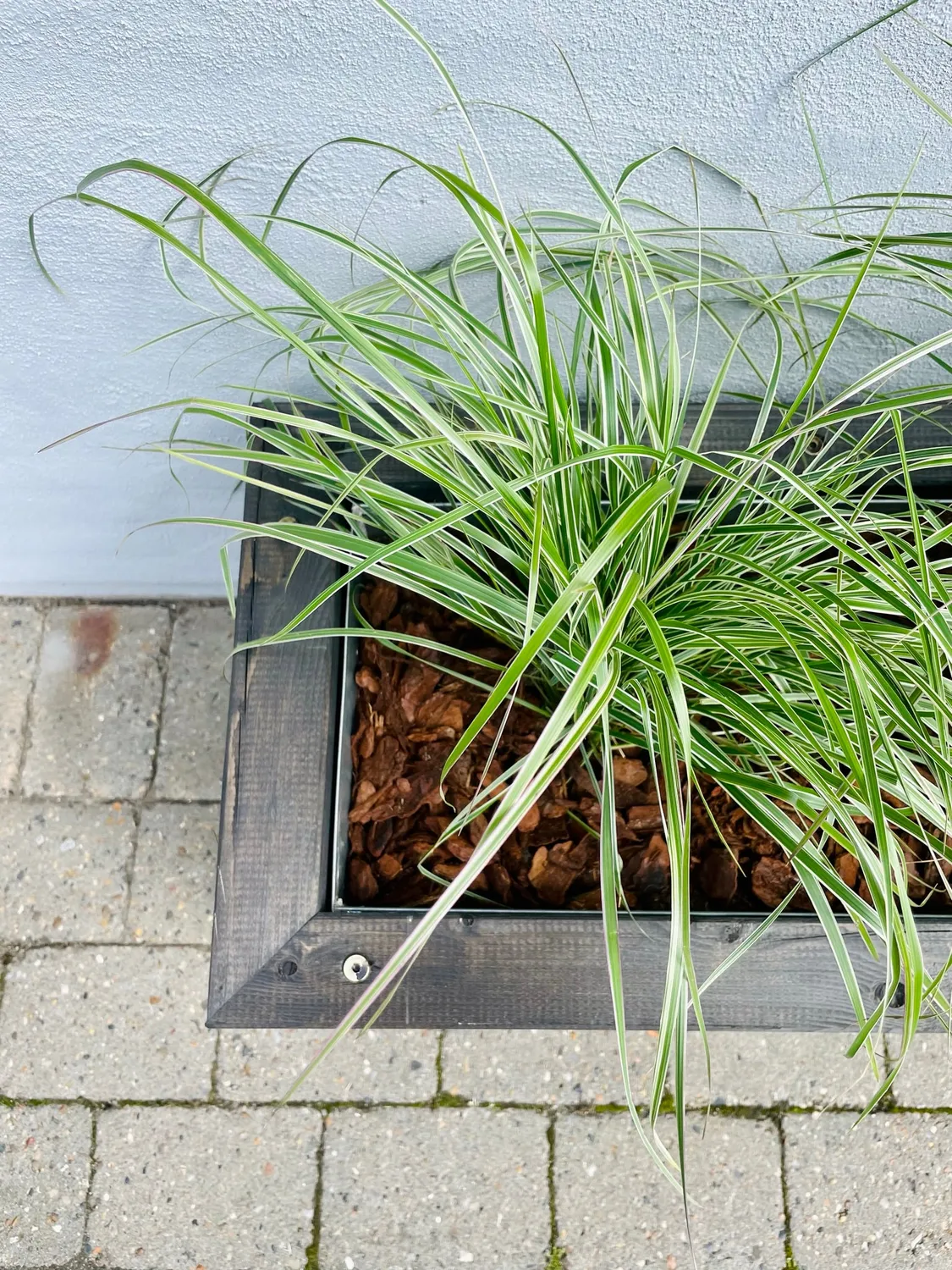 Kabeltromlen Luksus plantekasse sort 95 cm på hjul