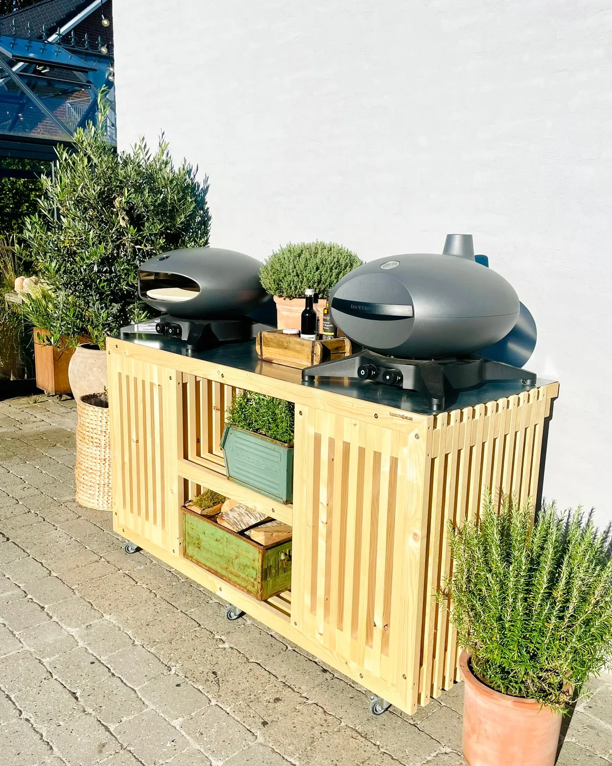Kabeltromlen Nye Traller luksus grillbord 160 cm med topplade