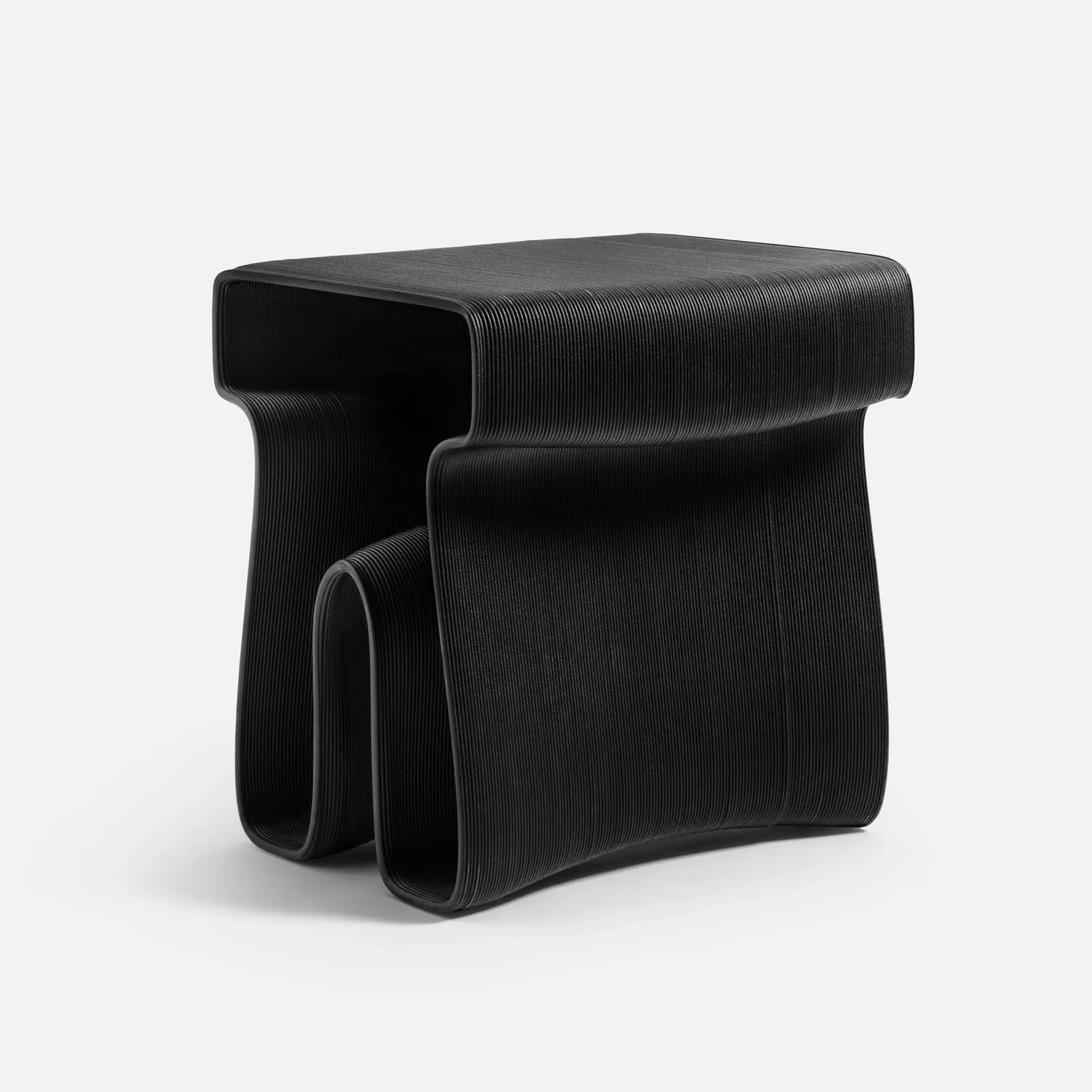 HYFER OBJECTS Octopus sidebord blond bæredygtigt