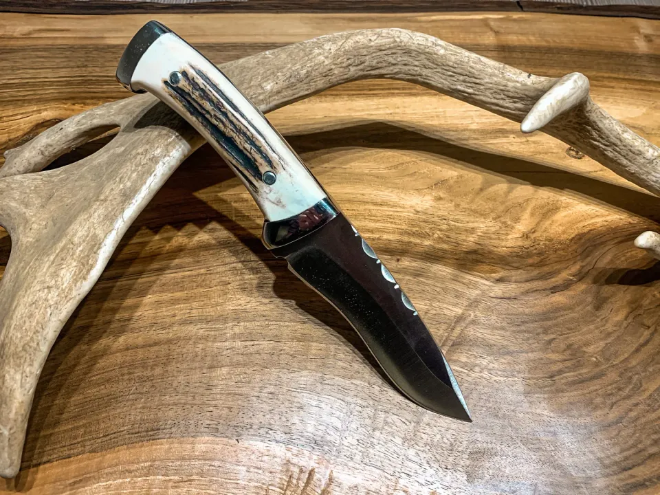 Oh My Deer jagtkniv Böhler N690 hjortetak fast