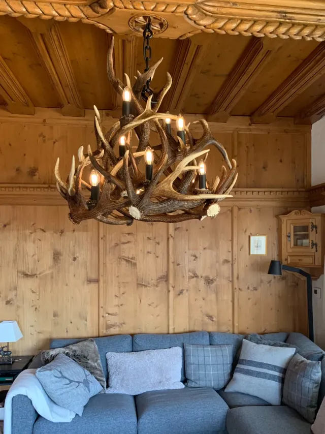 Oh My Deer Kronleuchter Landhaus lysekrone i træ