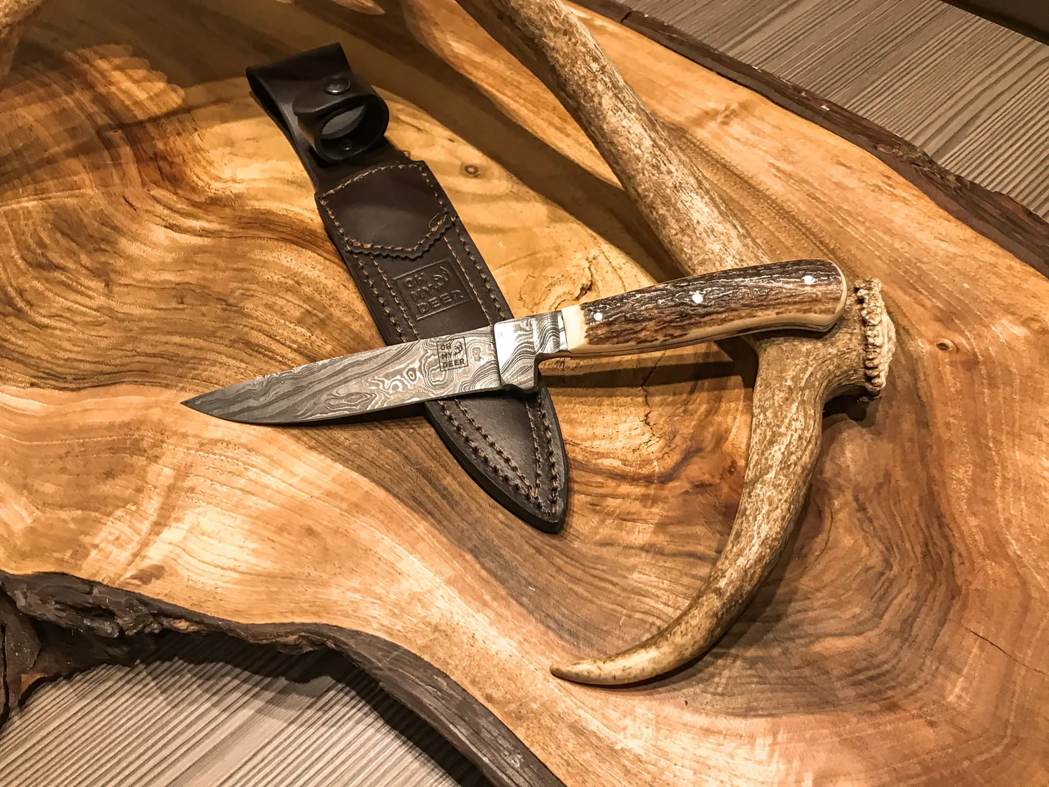 Oh My Deer Damaststahl kniv damaskusstål