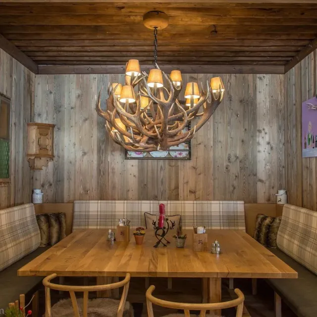 Oh My Deer Geweihleuchte rund loftlampe gevir stor
