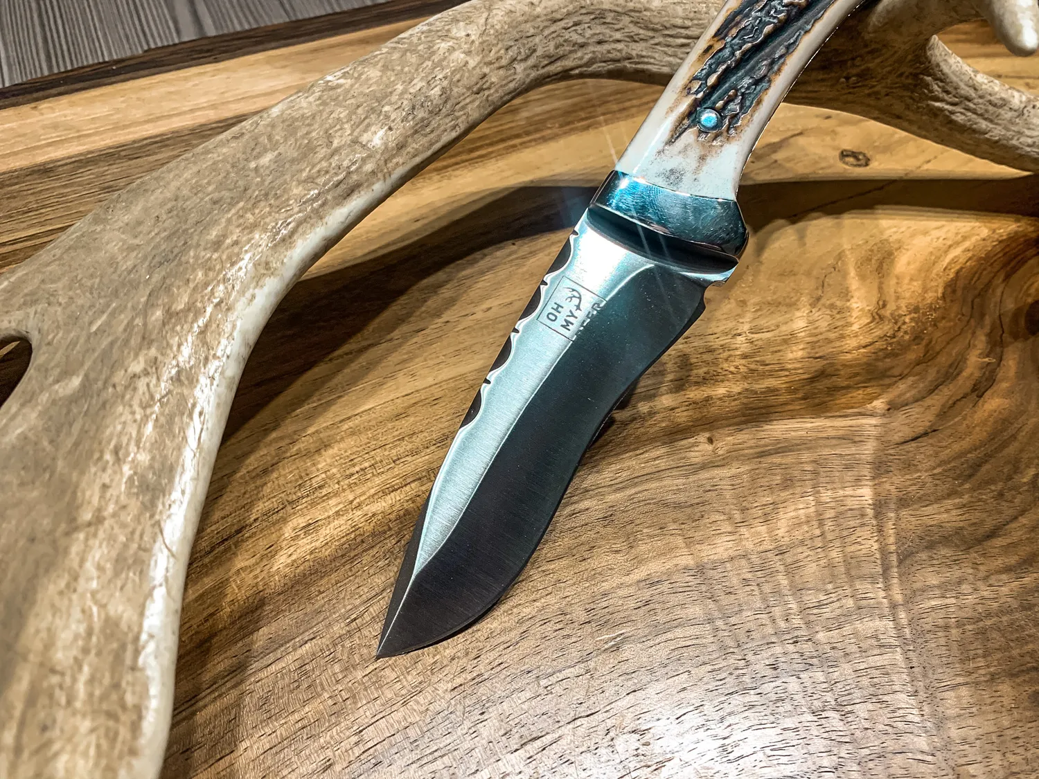 Oh My Deer jagtkniv Böhler N690 hjortetak fast