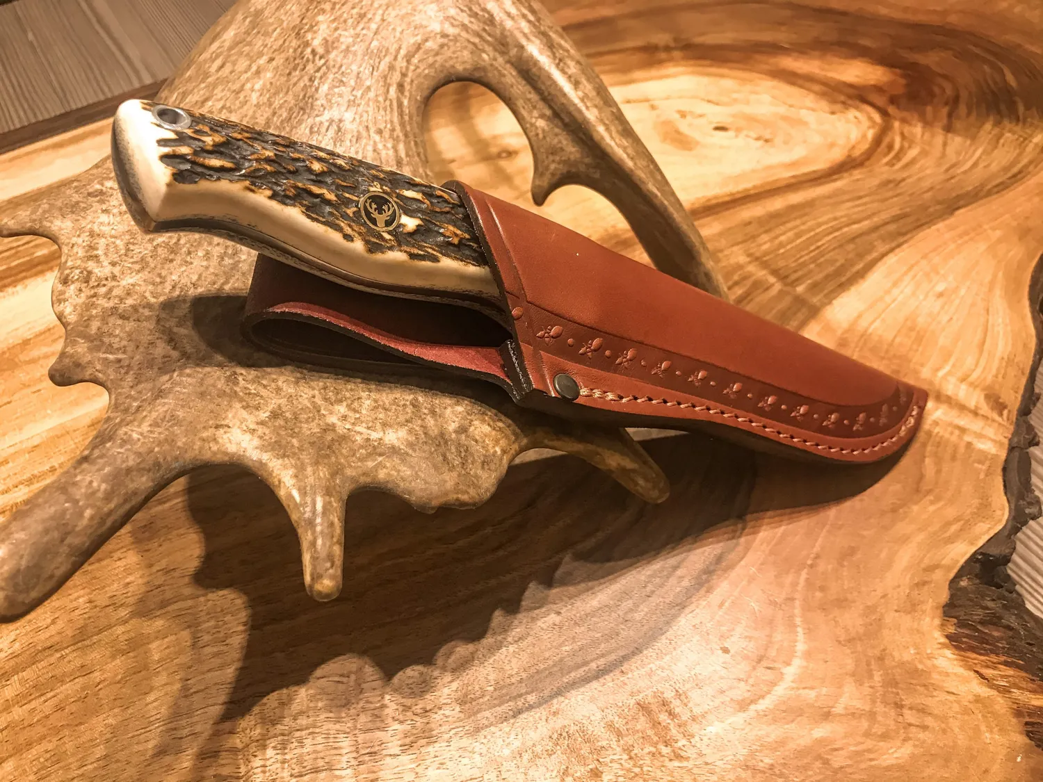 Oh My Deer Damast INOX jagtkniv rustfri damask