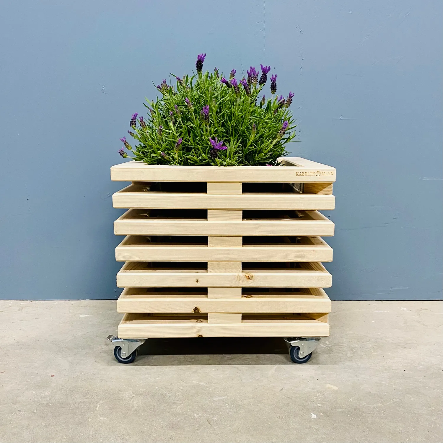 Kabeltromlen Blomsterskjuler Nye Traller 45 cm skjuler