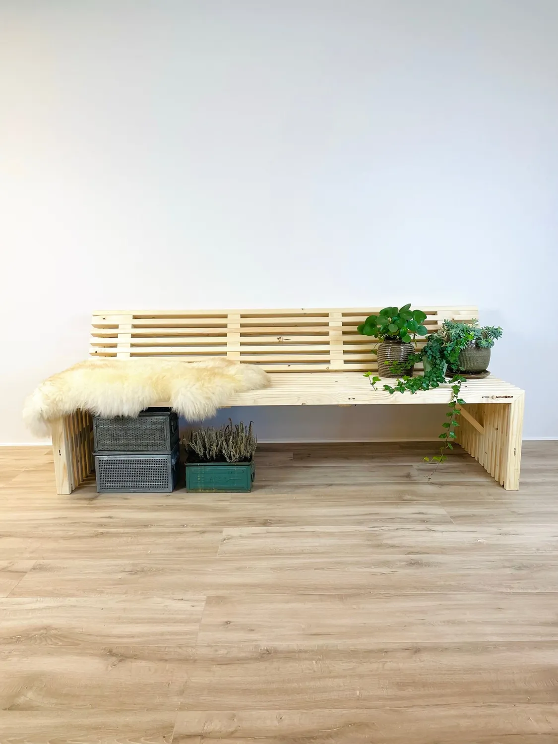 Kabeltromlen Nye Traller daybed med ryglnu00e6n 215 cm gran