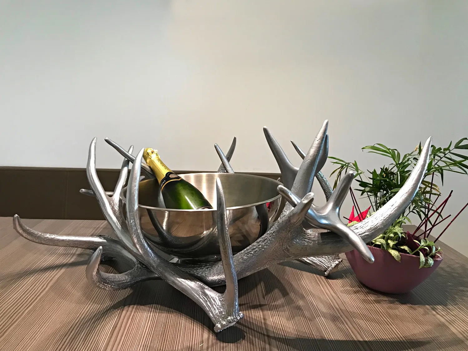Oh My Deer Geweih flaskekøler krom gevir