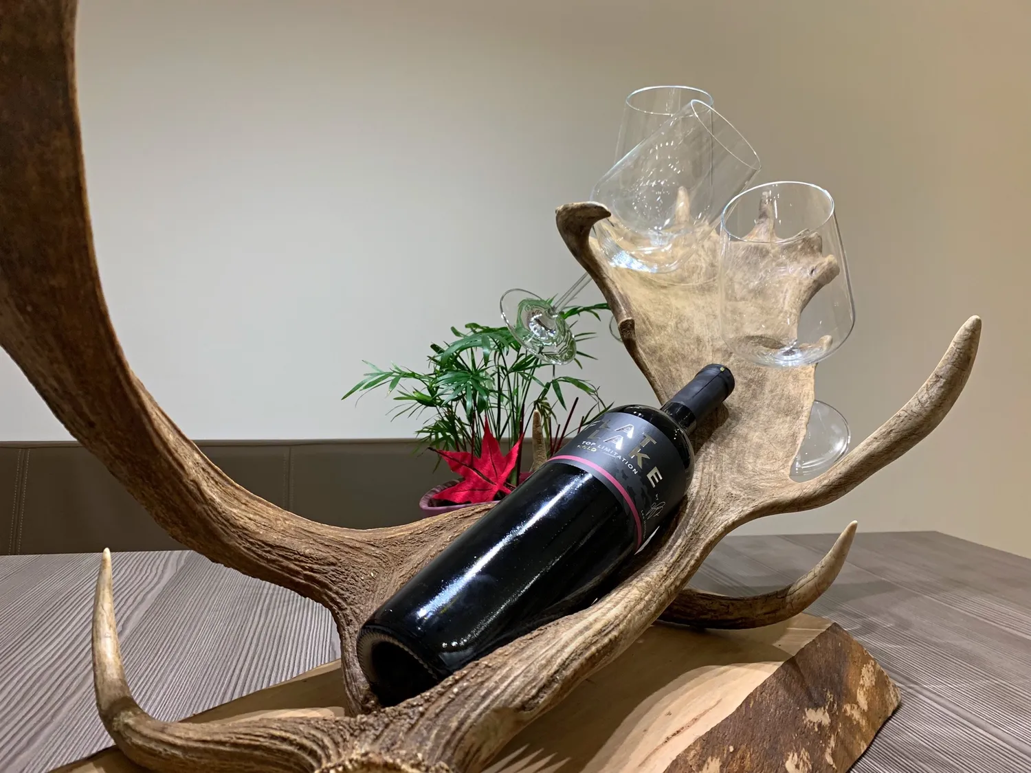 Oh My Deer Weinflaschenhalter vinflaskeholder træ