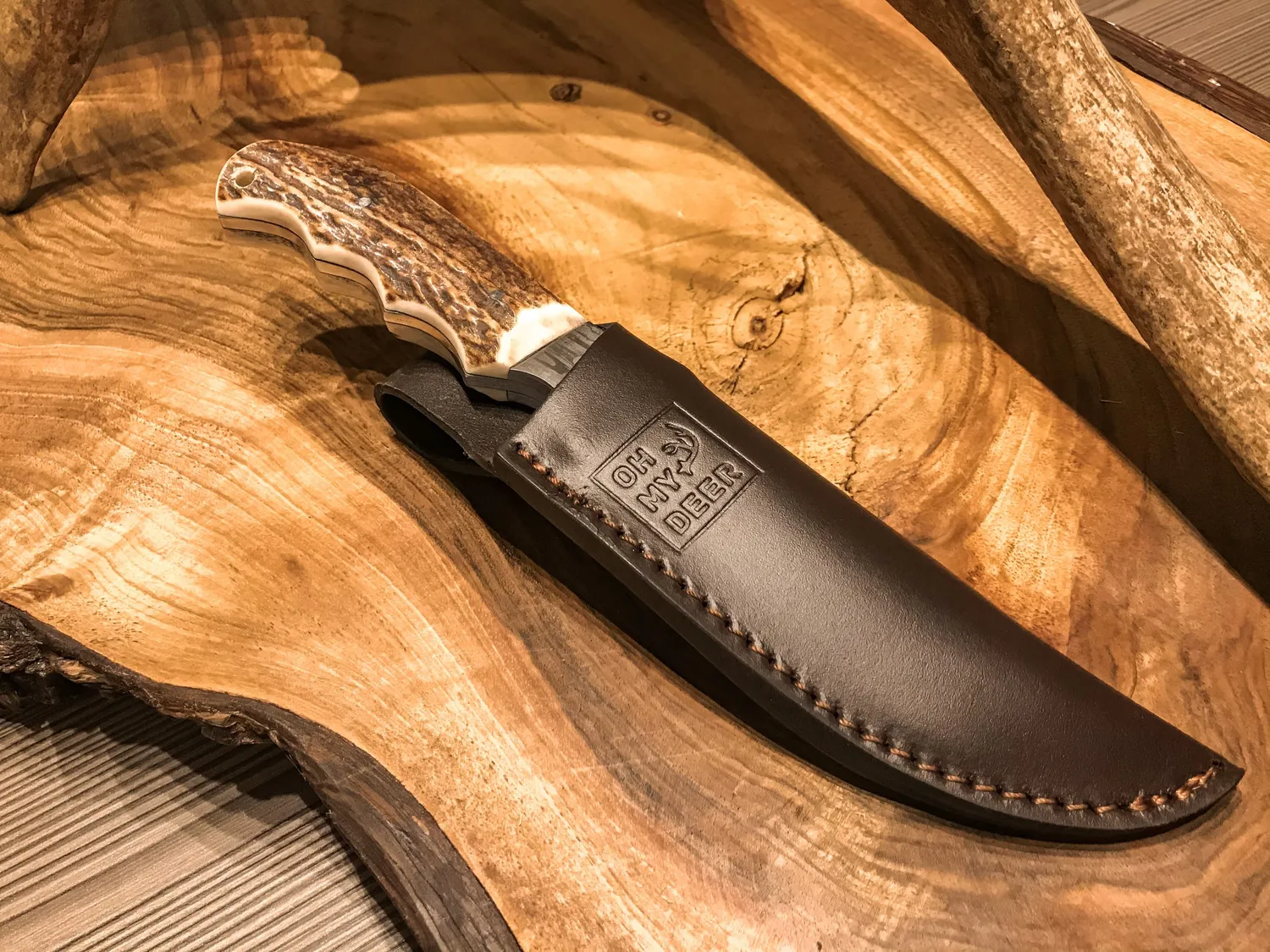 Oh My Deer Damast kniv damaskusstål