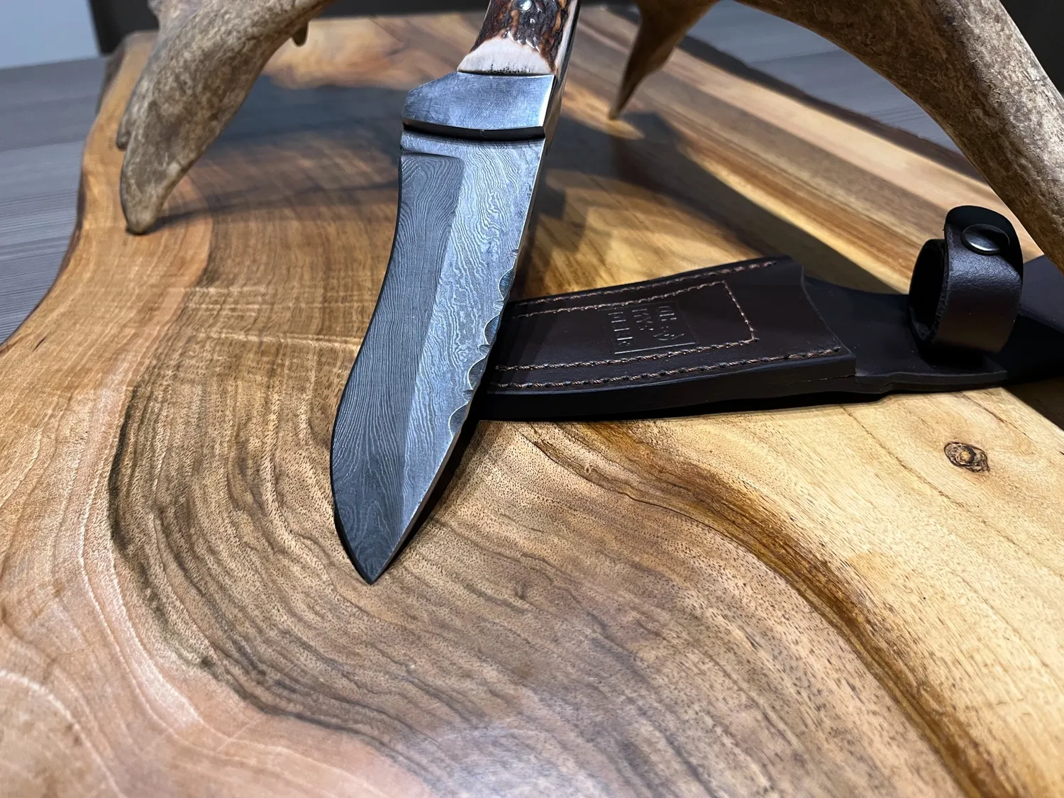 Oh My Deer Jagtmesser jagtkniv damastklinge