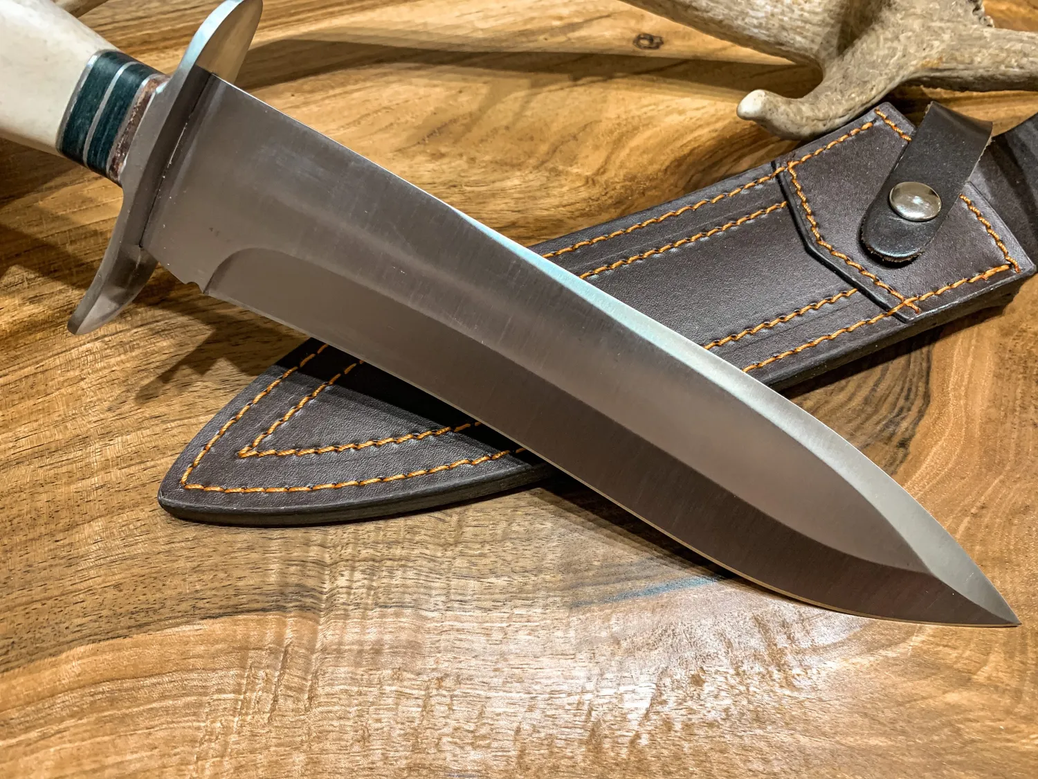 Oh My Deer Saufänger jagtkniv fast blad
