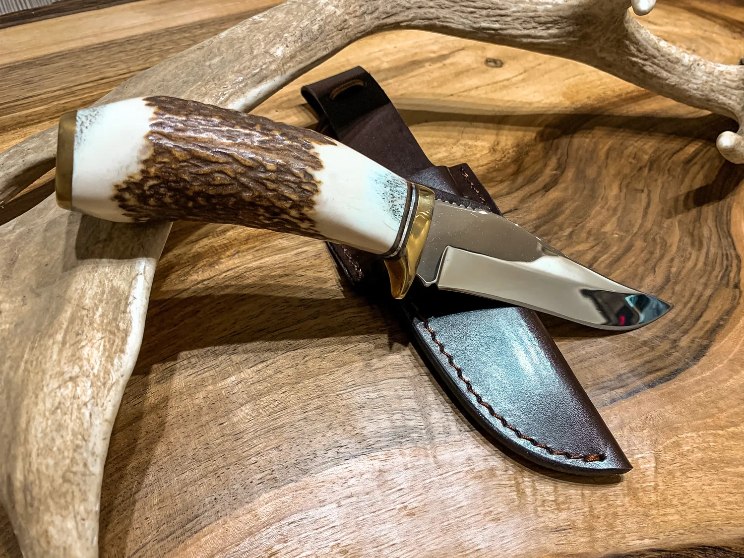 Oh My Deer Hirschhorngriff jagtkniv med hjortehorn