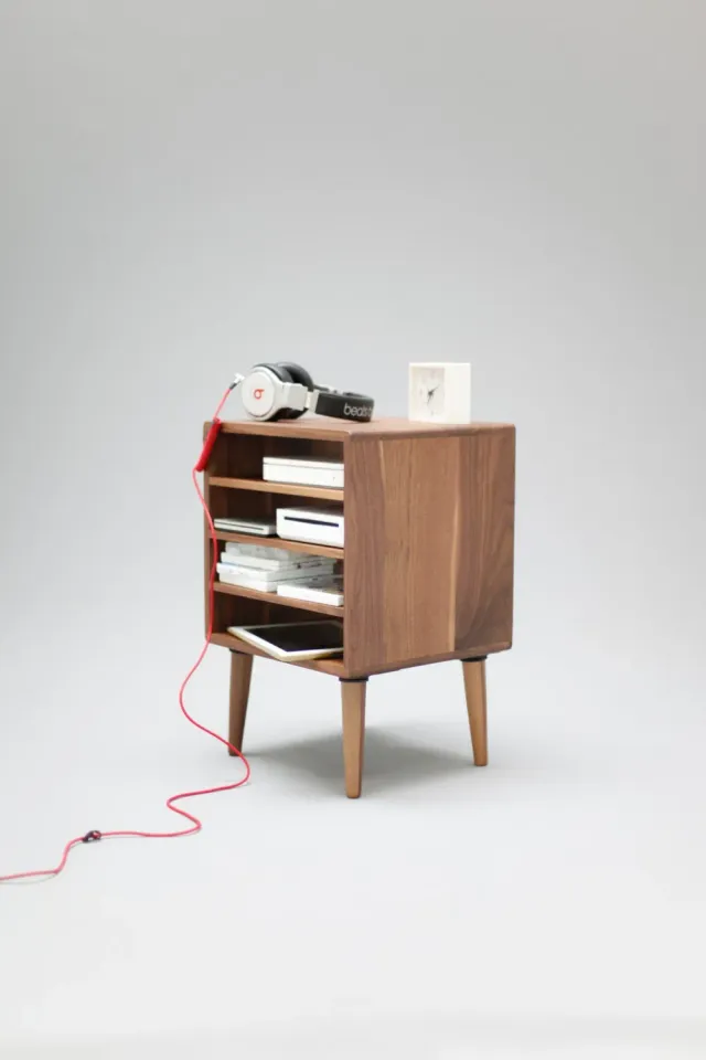 Habitables Mid-Century tv-bænk massivt træ eg