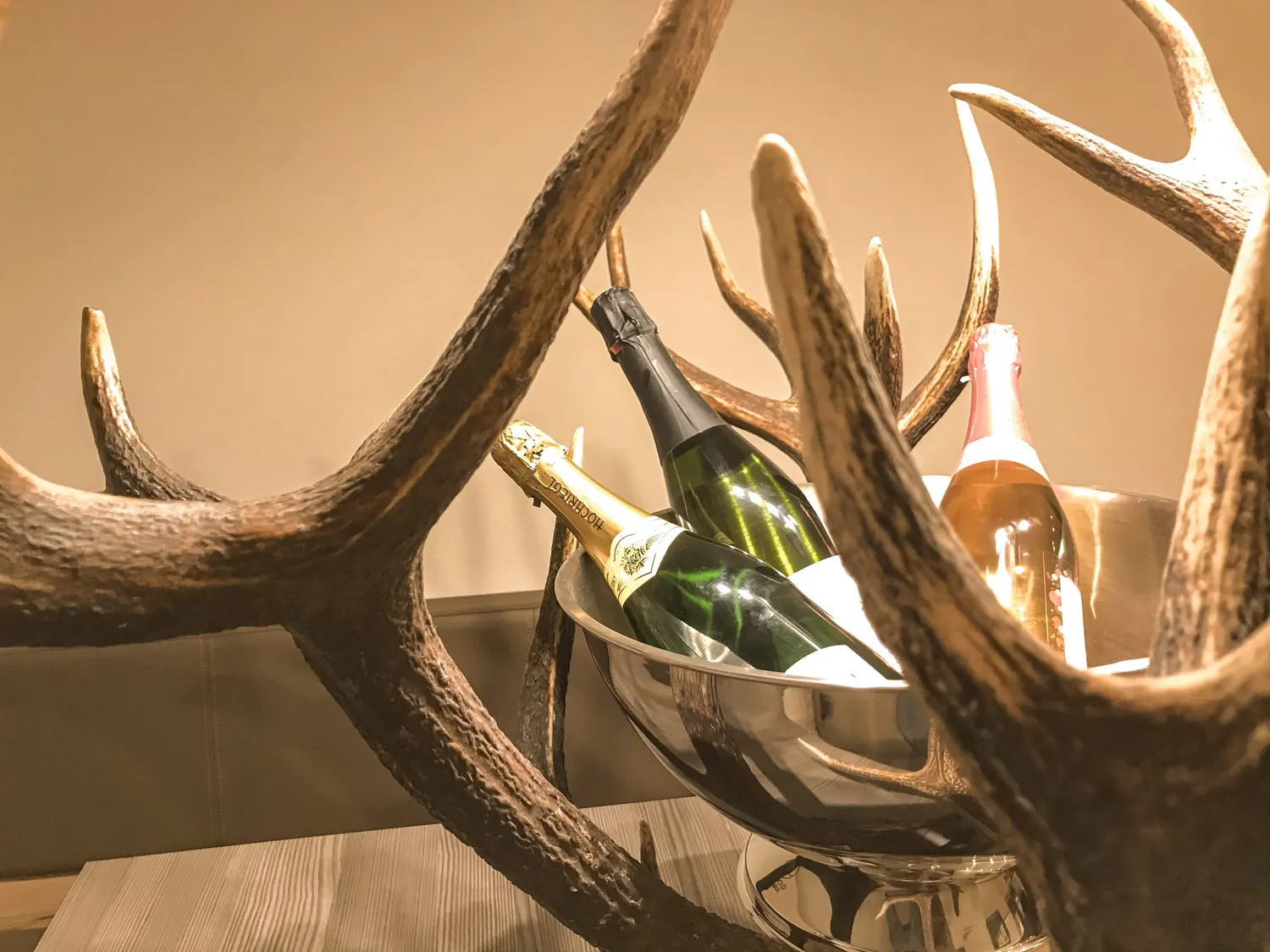 Oh My Deer Champagnekøler til jæger træ