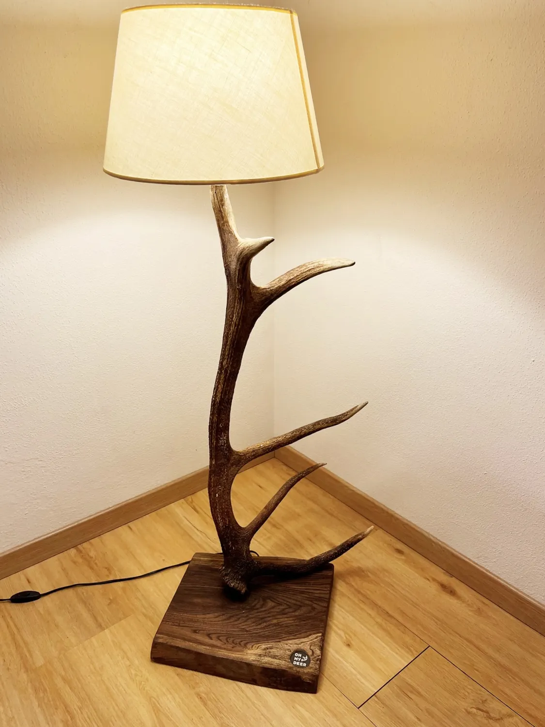 Oh My Deer Rothirsch standerlampe krondyr