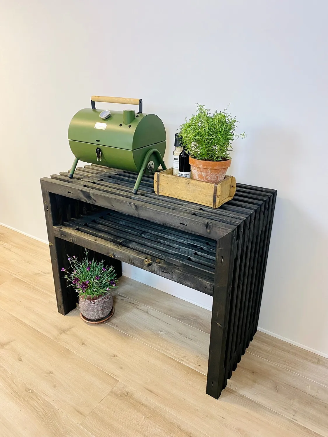 Kabeltromlen Grillbord traller 120 cm sort med topplade