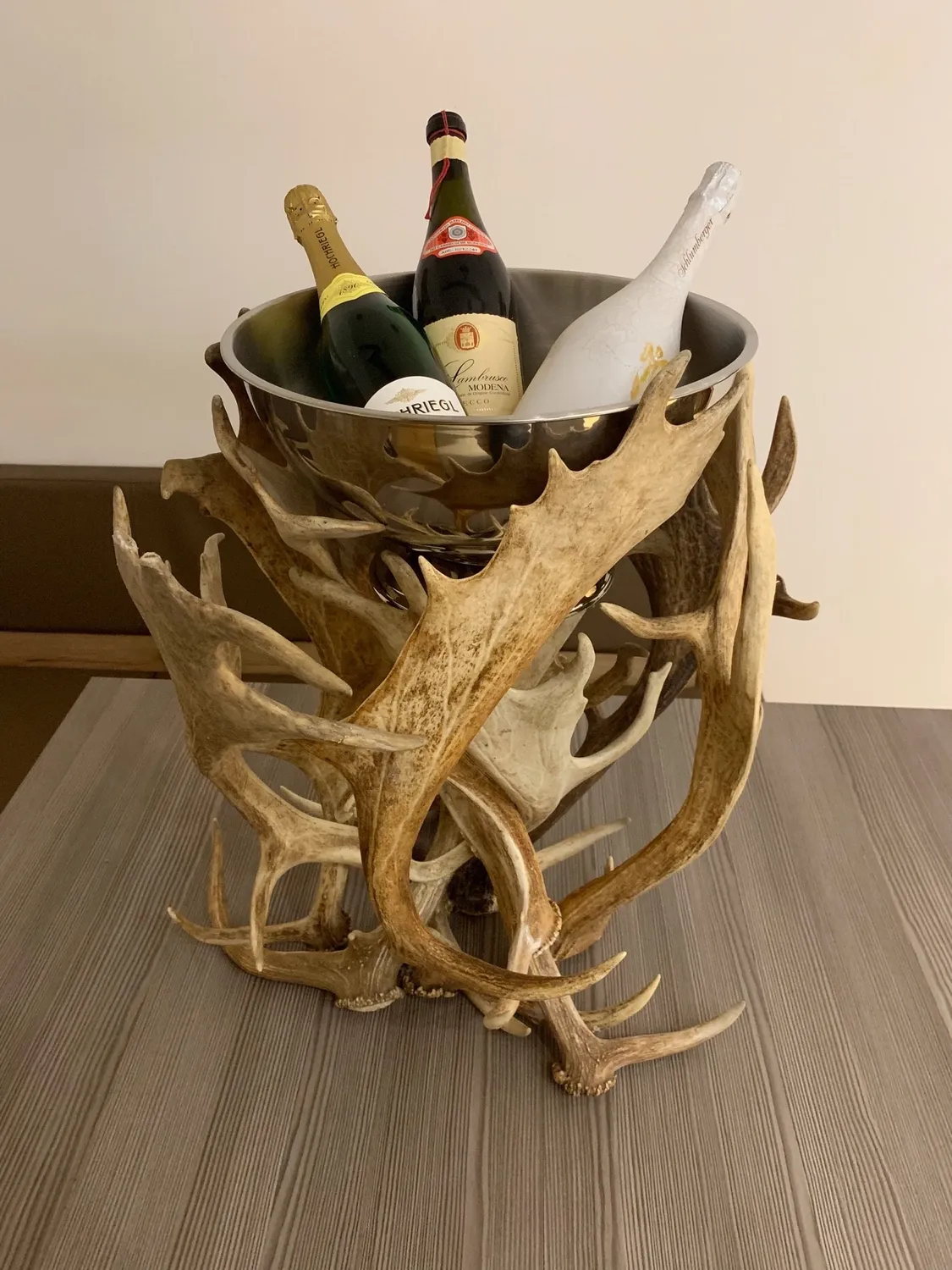 Oh My Deer Stor champagnekøler i hornlook