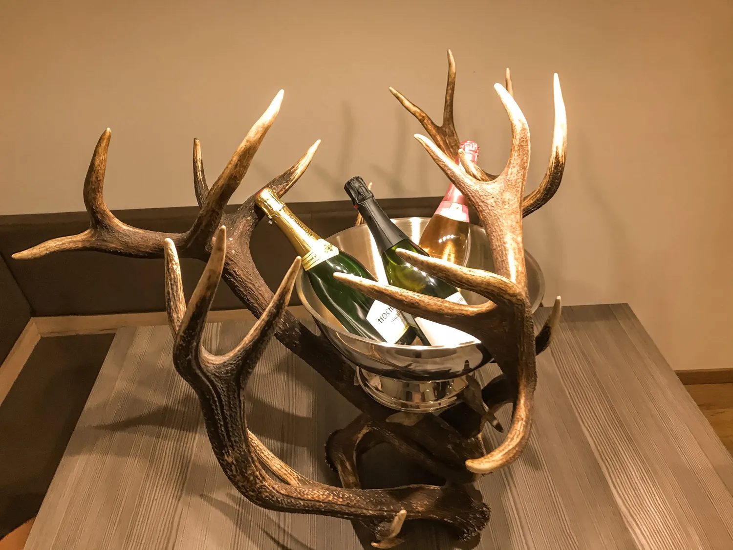 Oh My Deer Champagnekøler til jæger træ