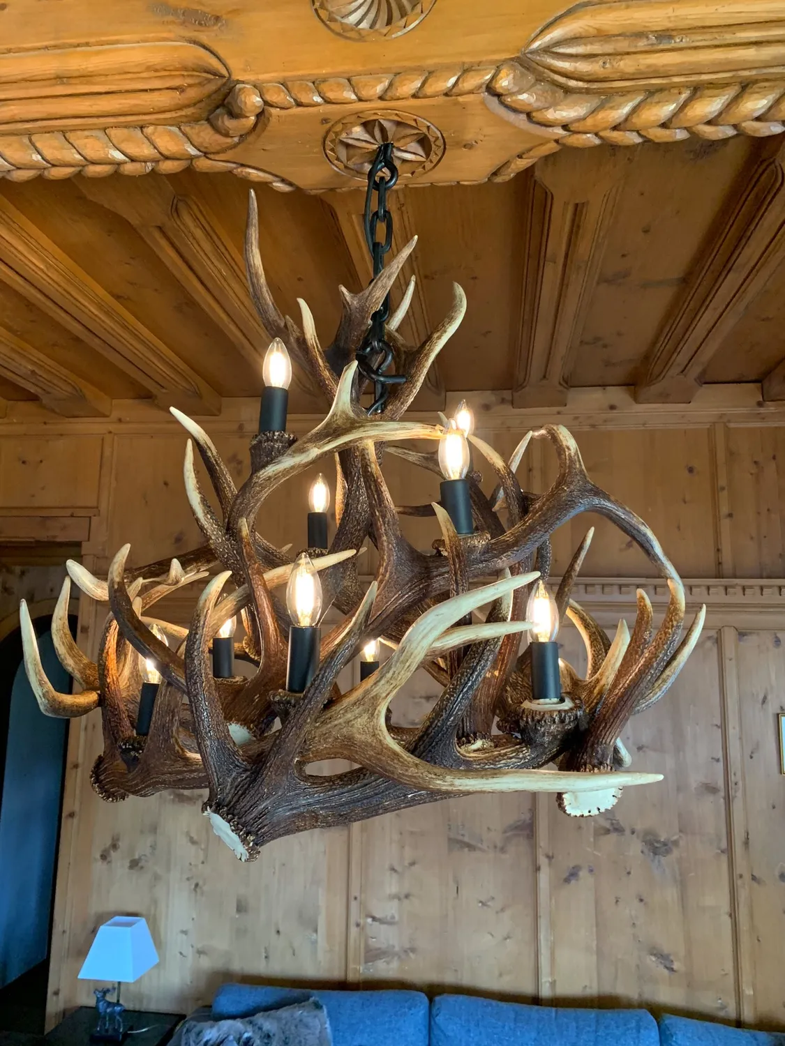 Oh My Deer Kronleuchter Landhaus lysekrone i træ