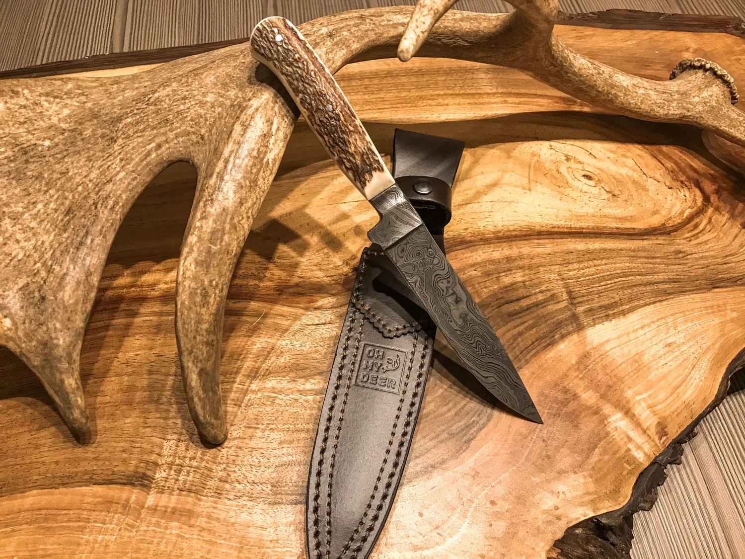 Oh My Deer Damaststahl kniv damaskusstål